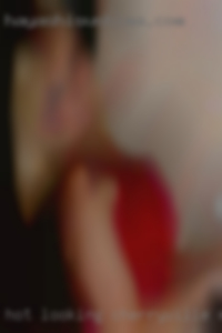 Hot looking bowhunting girls naked in Cherryville, NC. Hot looking bowhunting girls naked in Cherryville, NC.